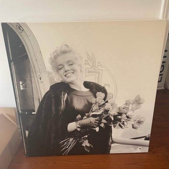 Marylin Monroe Canvas - Picture 1 of 1